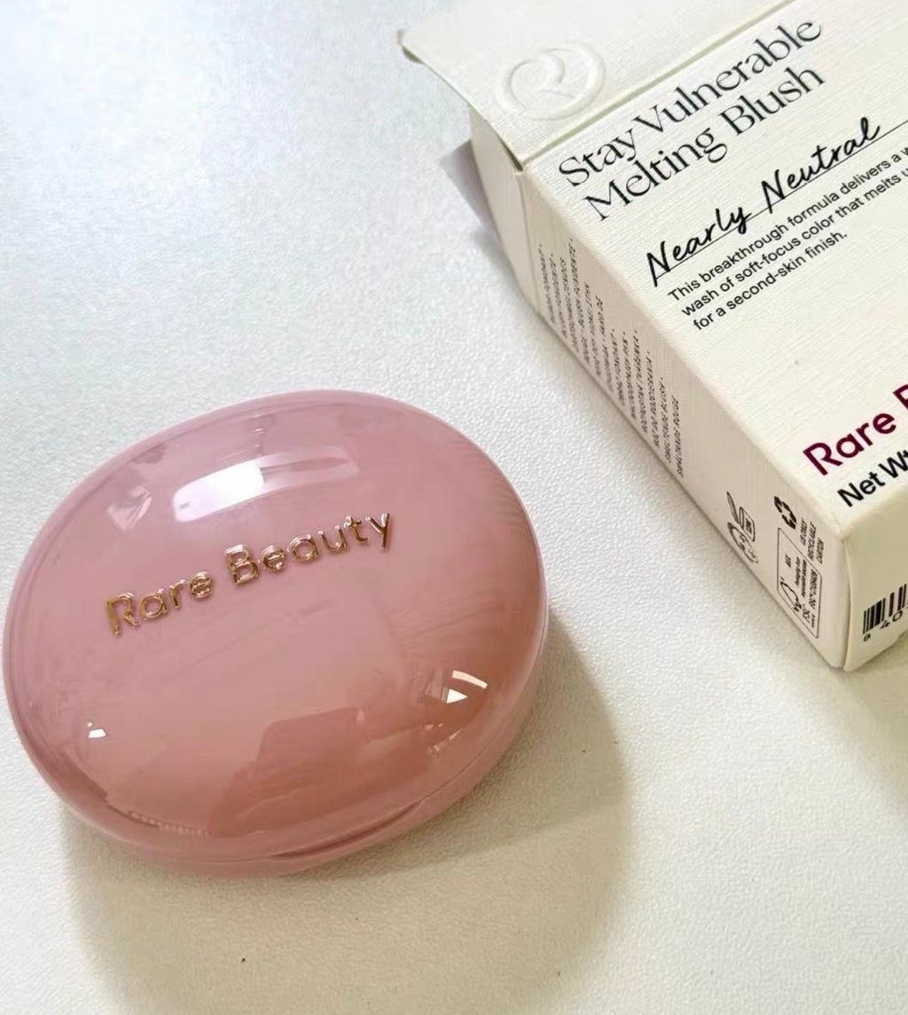Rare Beauty stay vulnerable melting blush