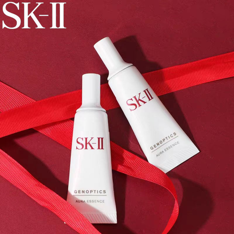 SK-II GenOptics InfinitAura Essence